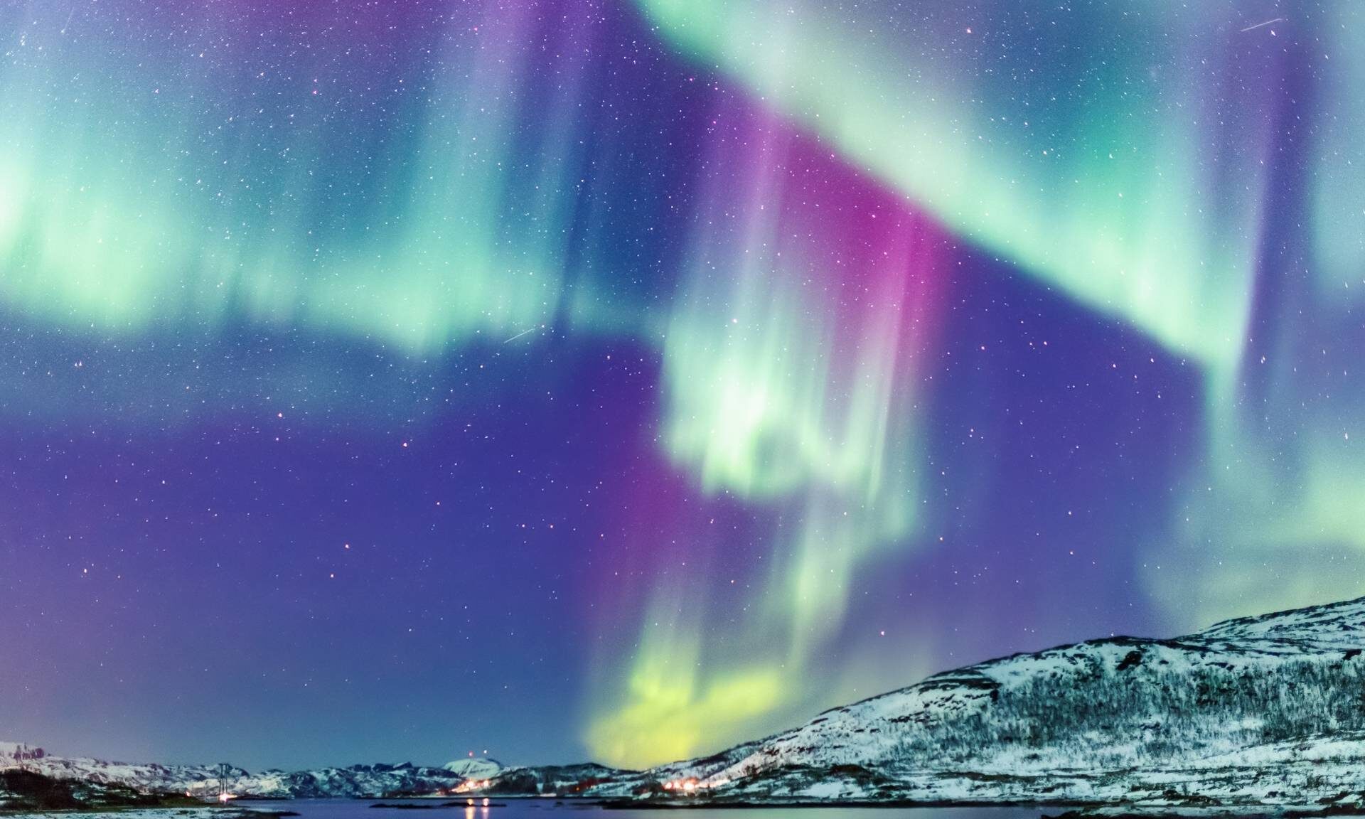 where to see the northern lights alaska