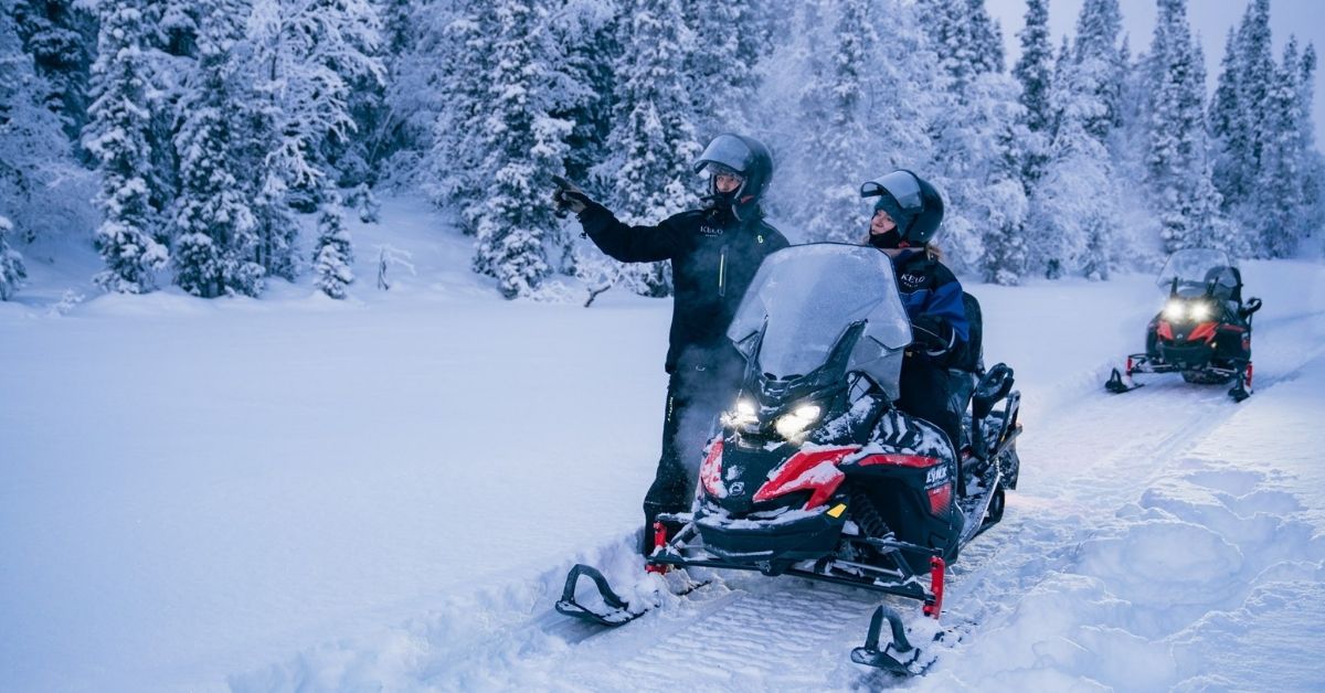 excursion en motoneige à Rovaniemi